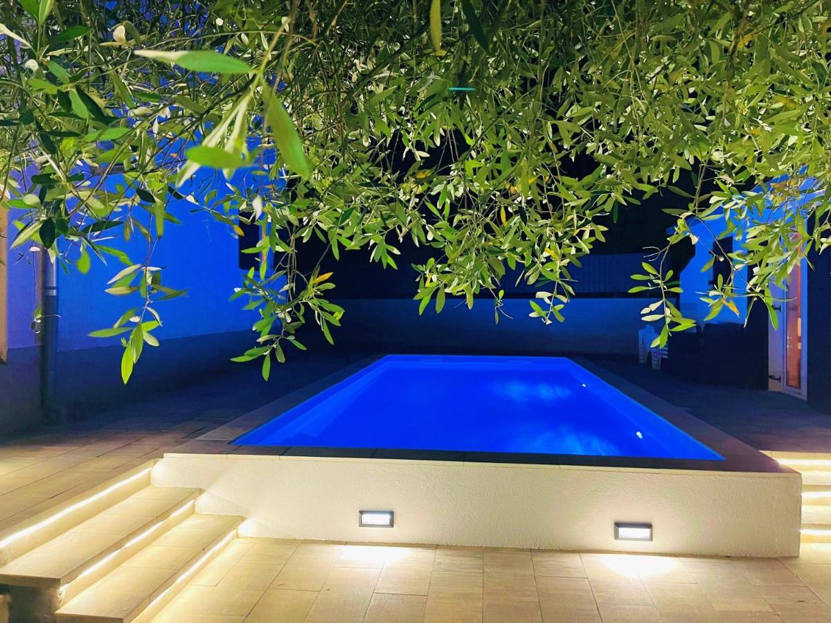 Adria Holiday Home Pinezići Extérieur photo