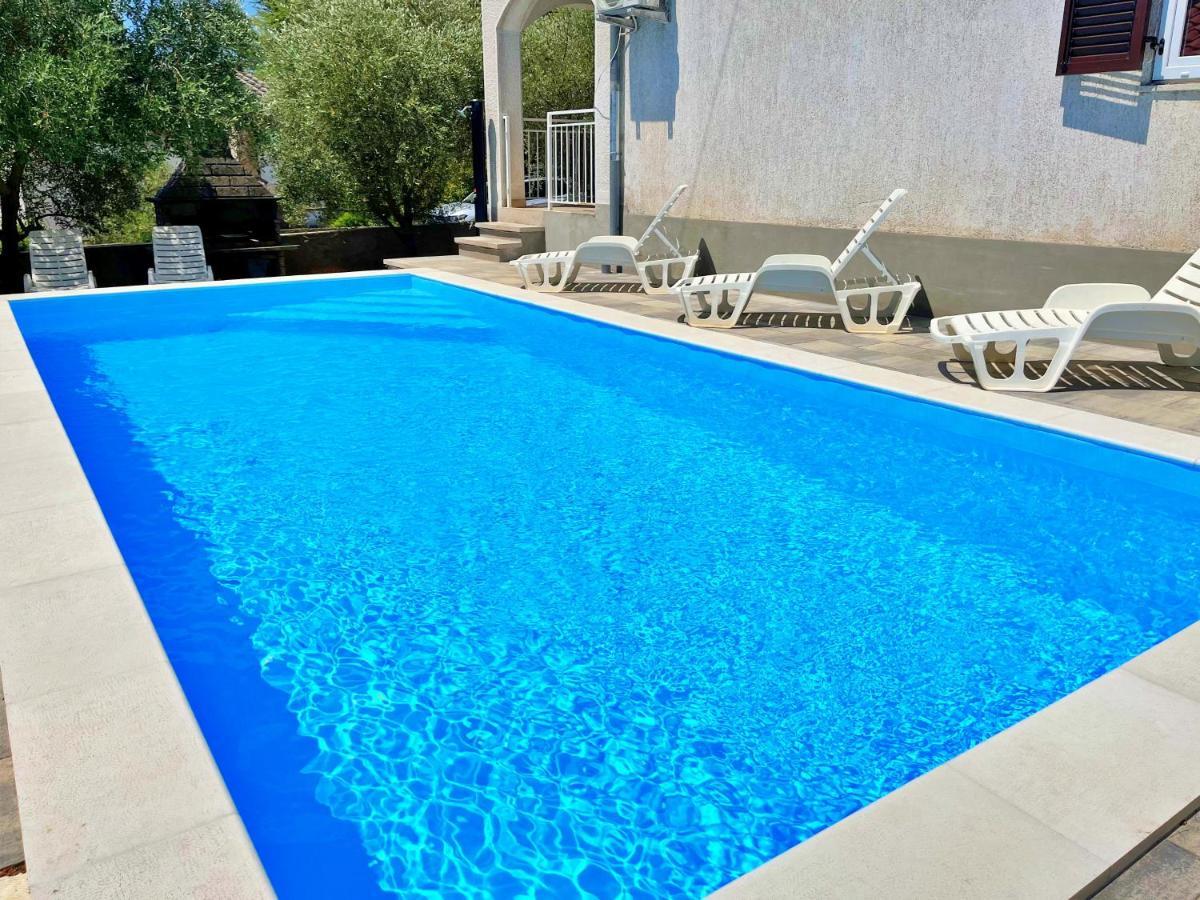 Adria Holiday Home Pinezići Extérieur photo